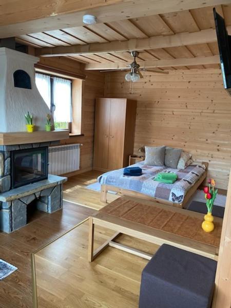 Domek Koniec Swiata Dzianisz Exteriör bild